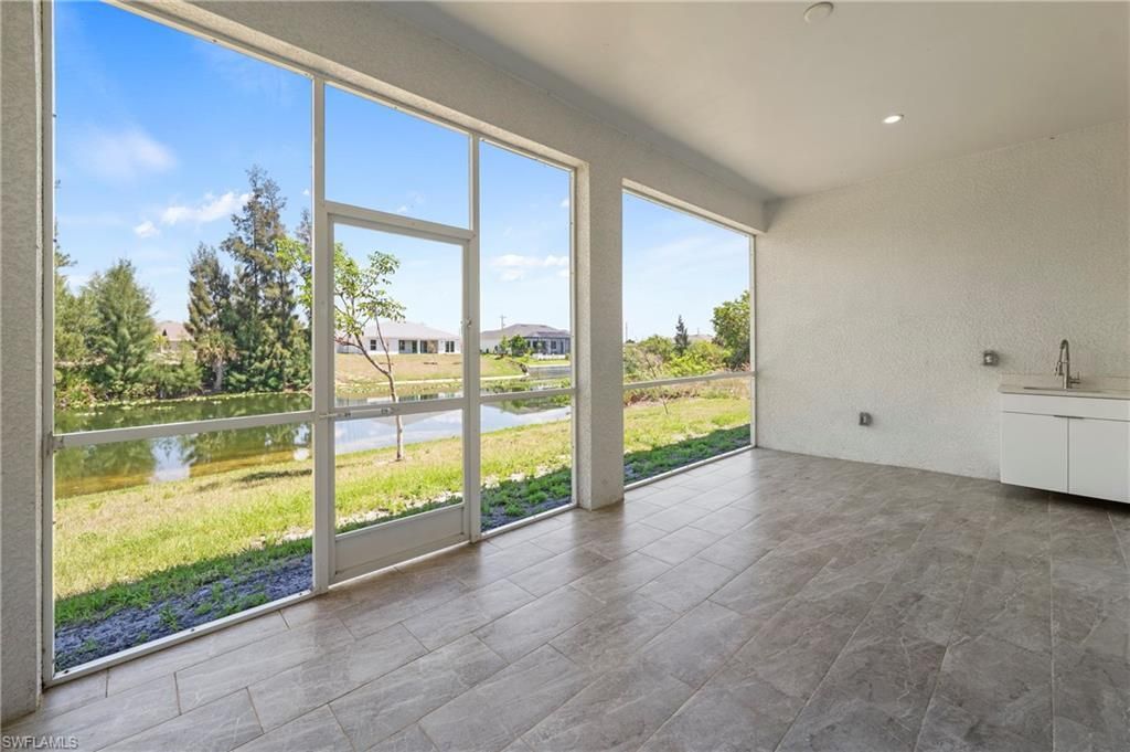 121 NE 8th Ter , Cape Coral, FL 33909 Photo