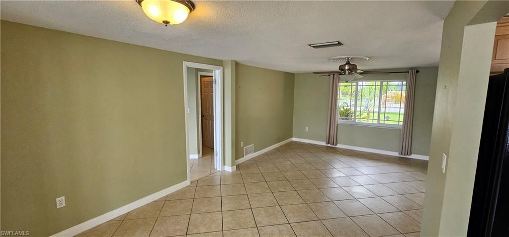 1802 Lakeview Blvd, North Fort Myers, FL 33903 Photo