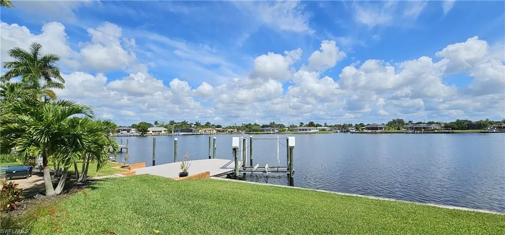 1802 Lakeview Blvd, North Fort Myers, FL 33903 Photo