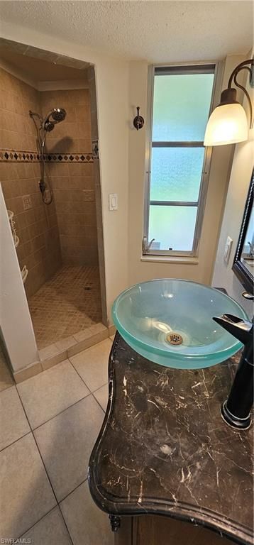 1802 Lakeview Blvd, North Fort Myers, FL 33903 Photo