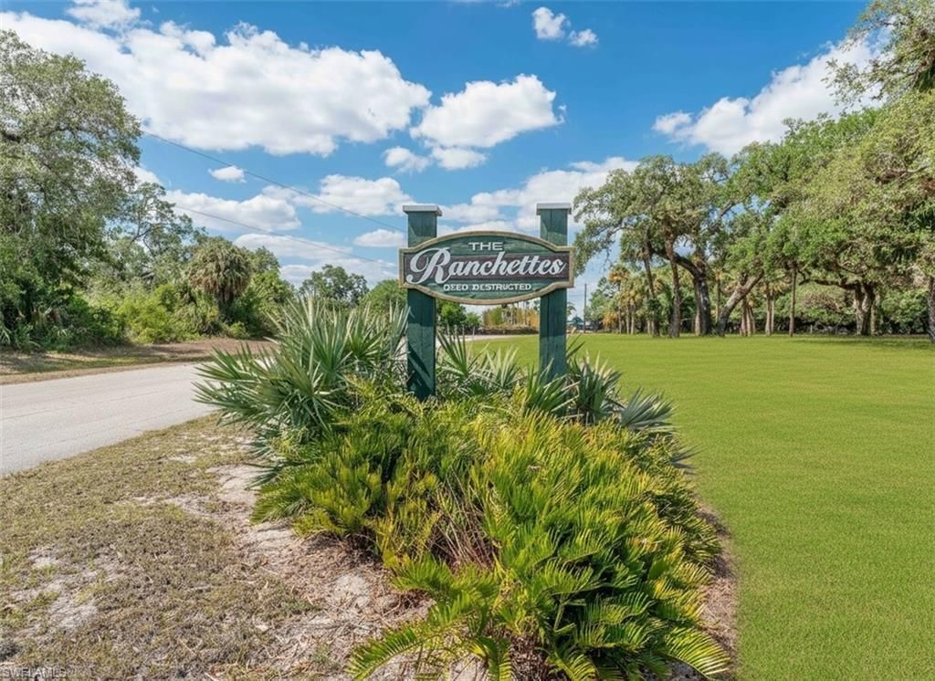 1589 Frontier Cir , Labelle, FL 33935 Photo