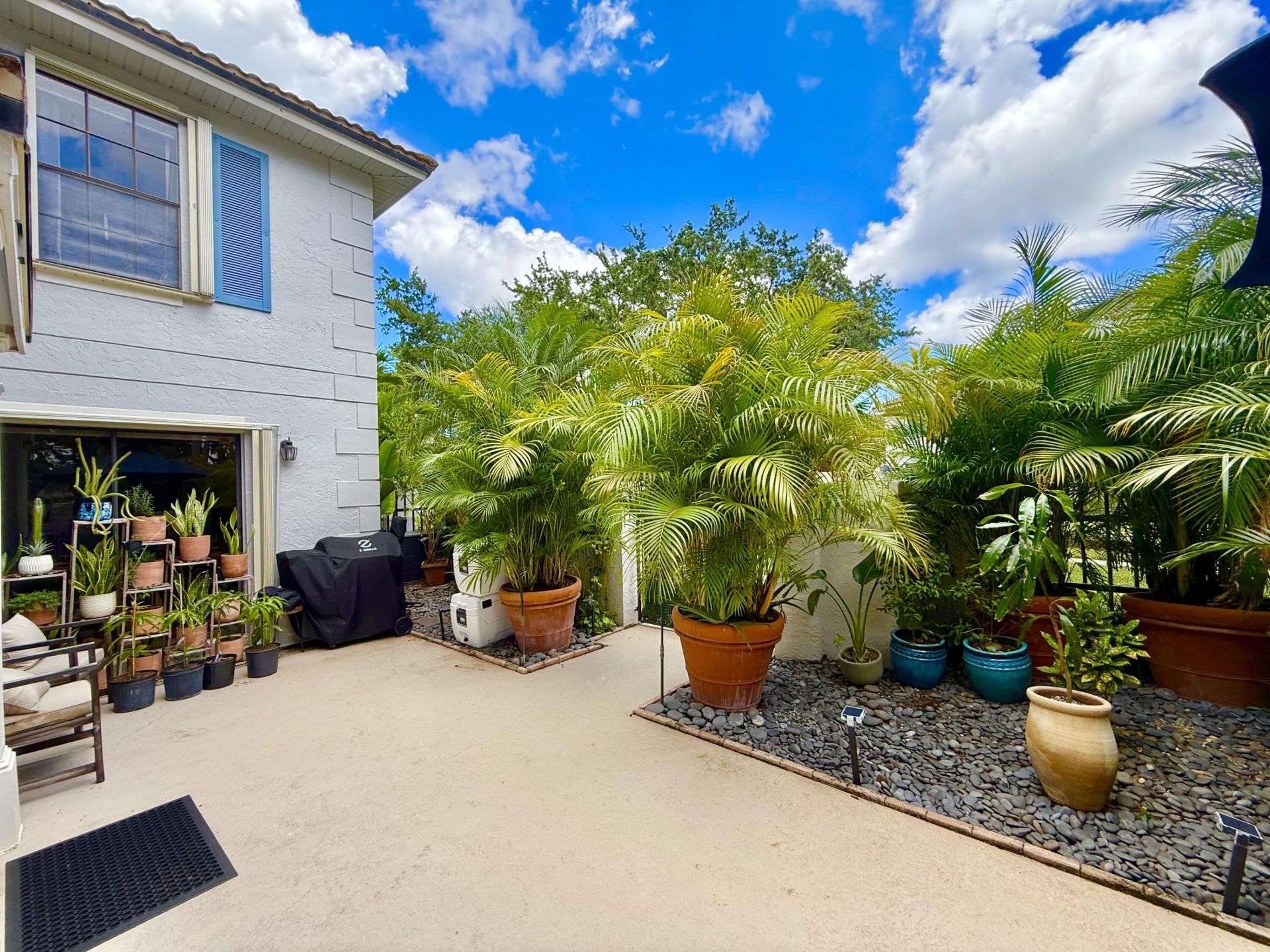 359 Prestwick Circle, Unit 2, Palm Beach Gardens, FL 33418 Photo