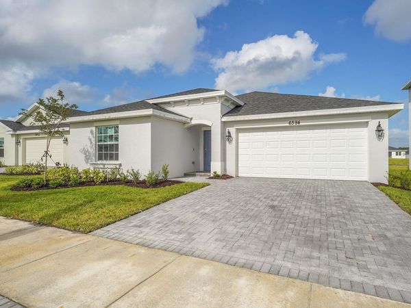 6394 NW Windwood Way, Port St. Lucie, FL 34987