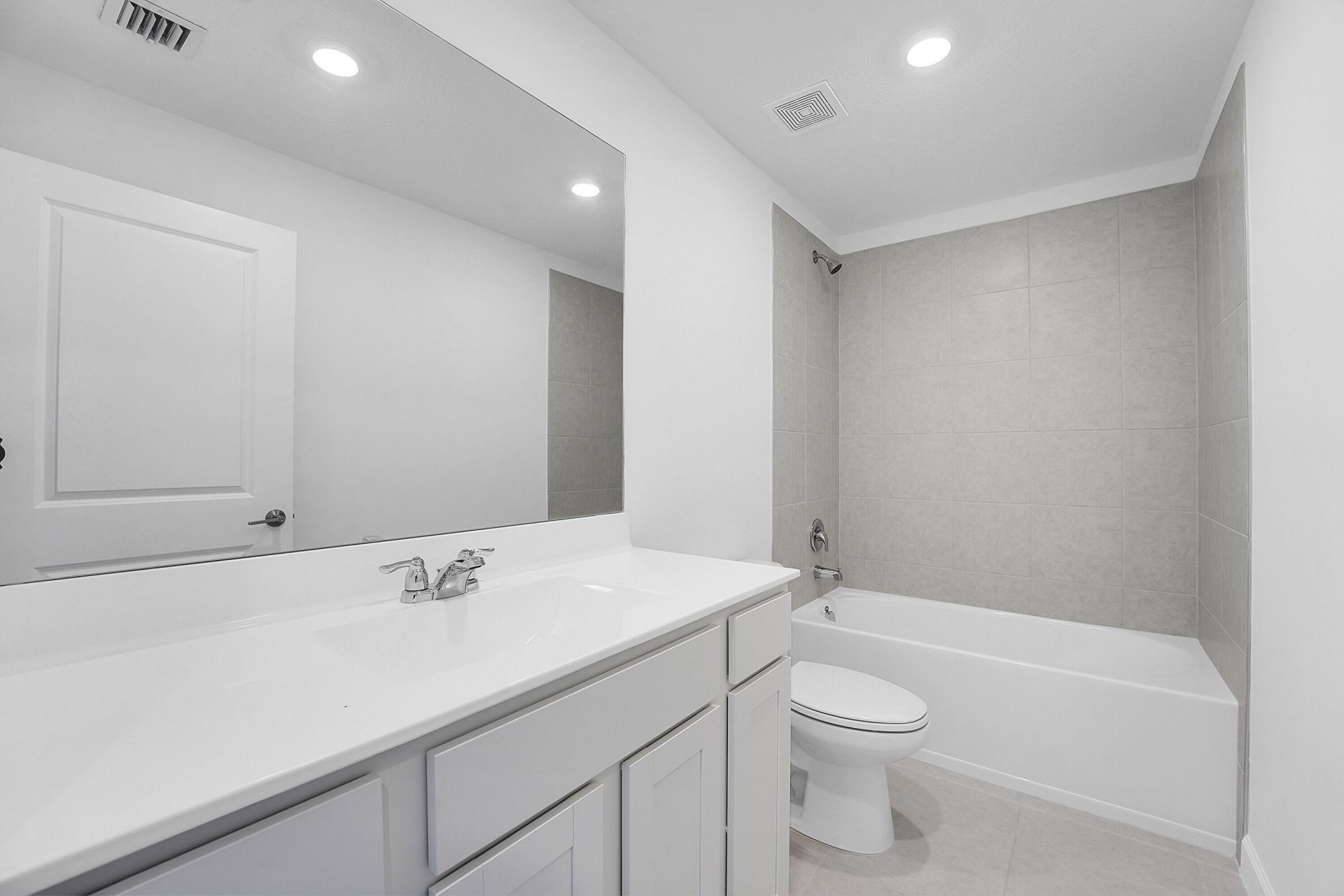 6394 NW Windwood Way, Port Saint Lucie, FL 34987 Photo