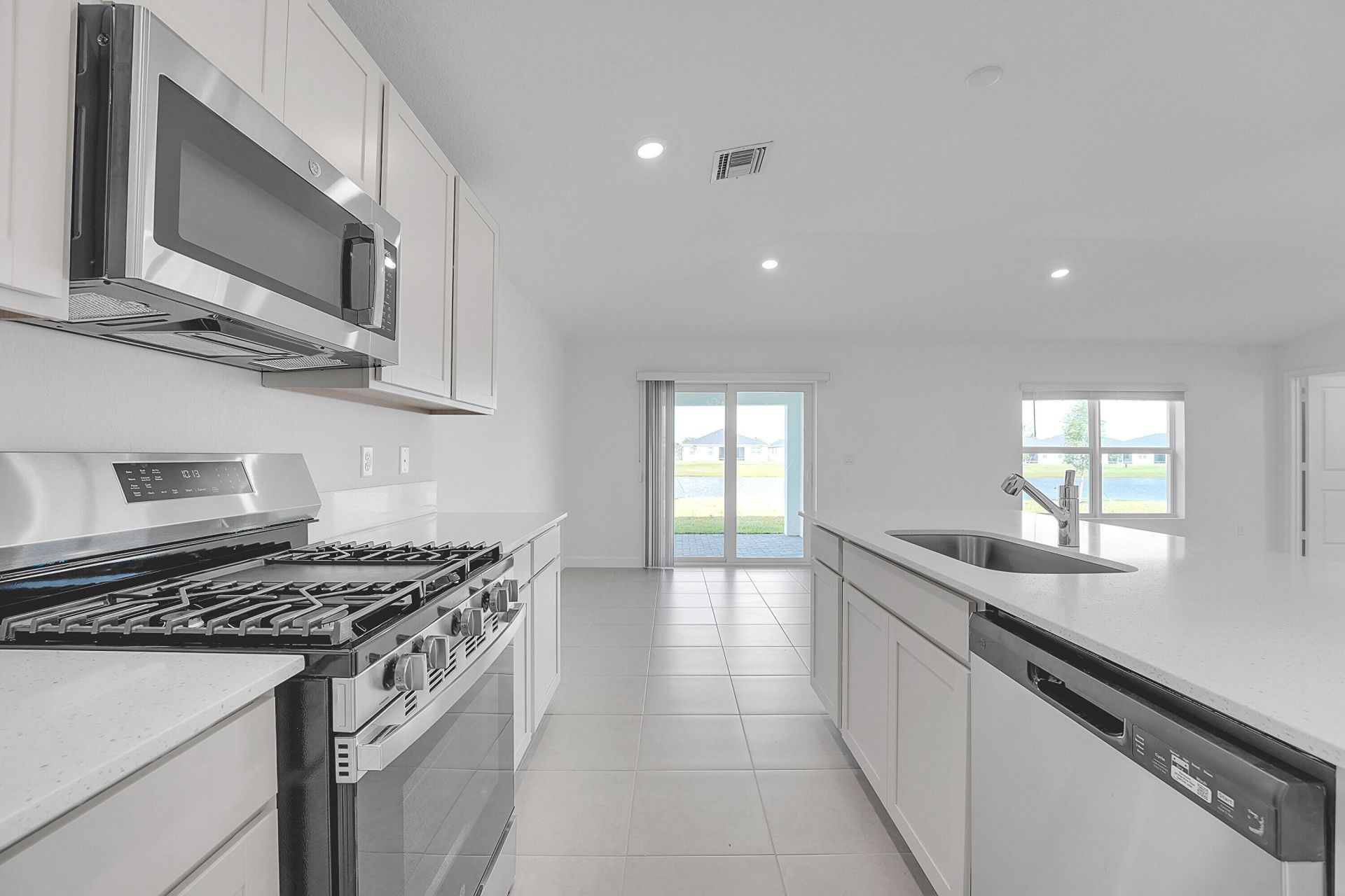 6394 NW Windwood Way, Port Saint Lucie, FL 34987 Photo