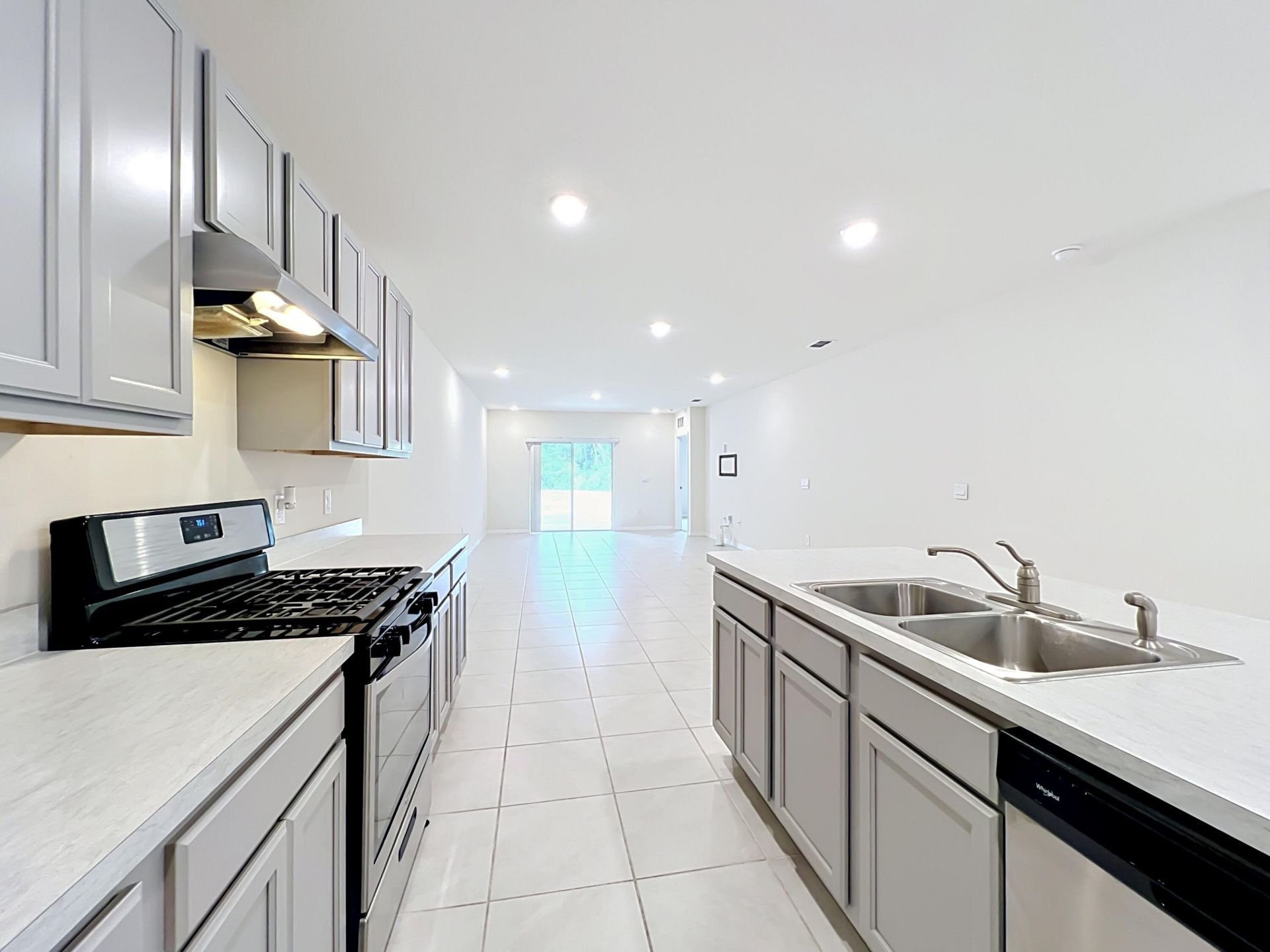 20029 Royal Tern Court, Leesburg, FL 34748 Photo