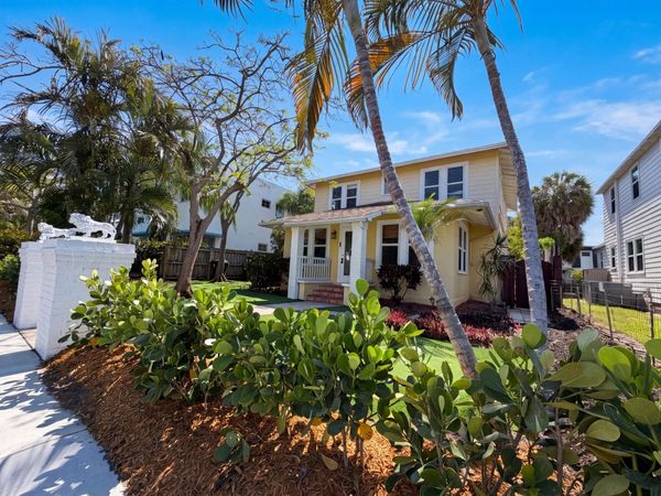 207 S Ocean, Lake Worth Beach, FL 33460
