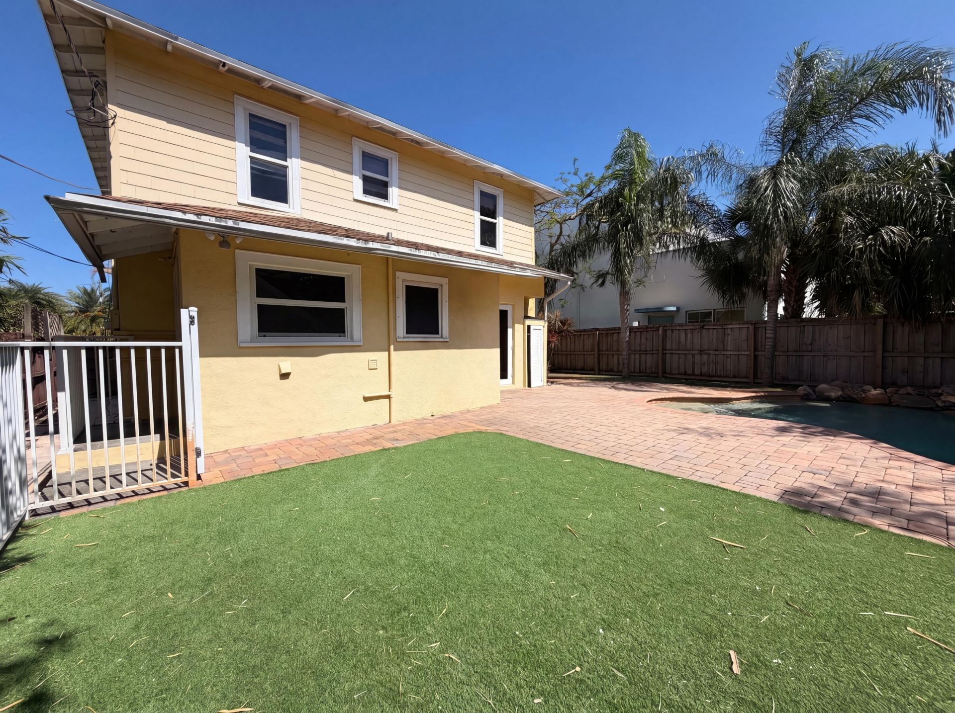 207 S Ocean Breeze, Lake Worth Beach, FL 33460 Photo