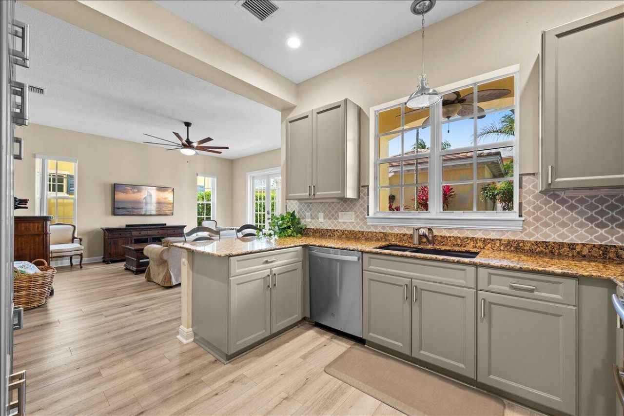 133 Sugarberry Drive, Jupiter, FL 33458 Photo