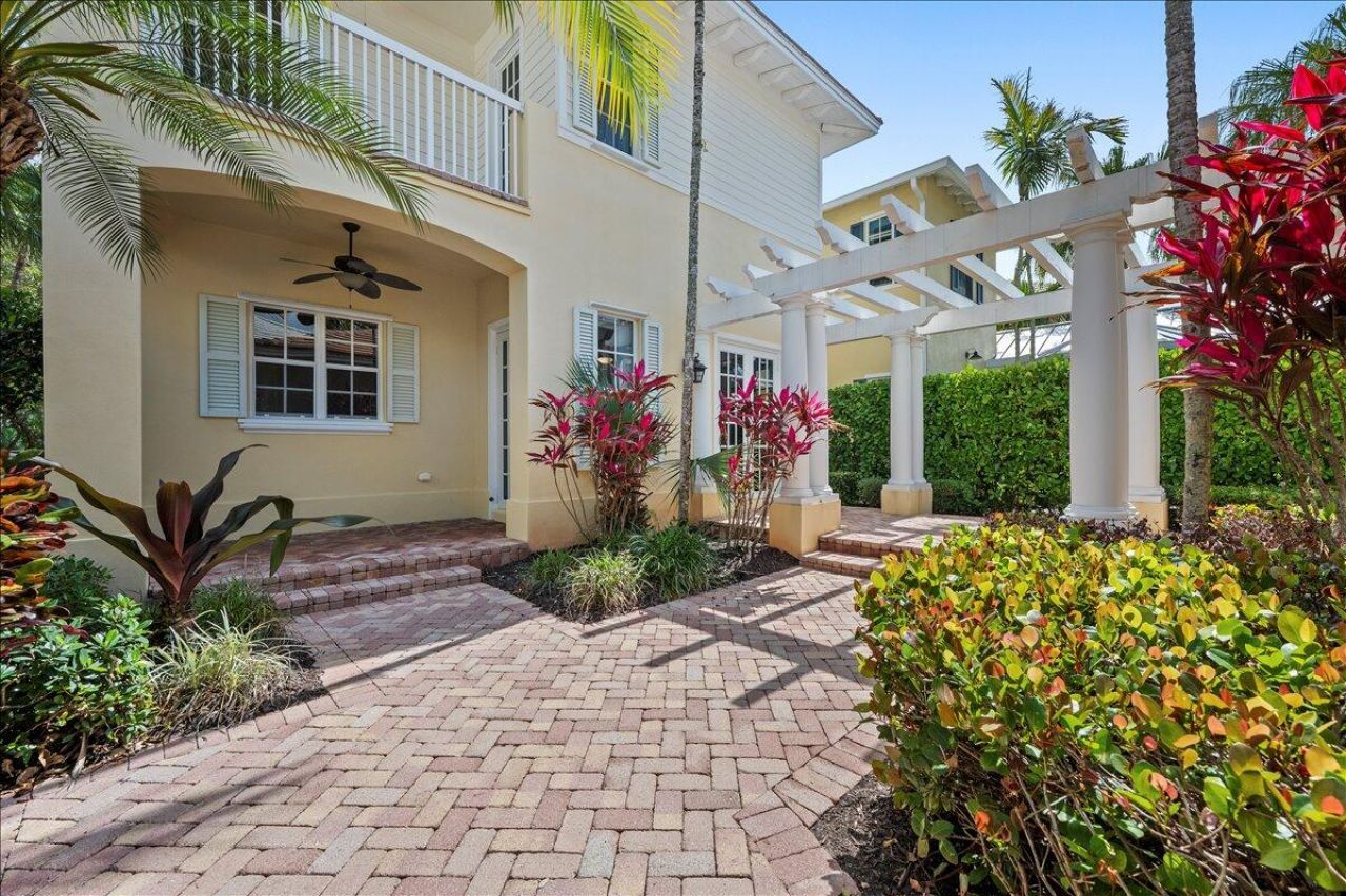 133 Sugarberry Drive, Jupiter, FL 33458 Photo