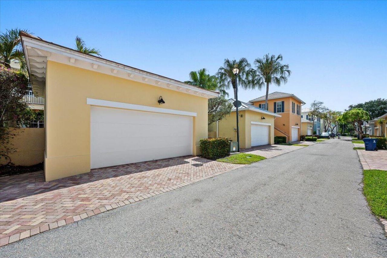 133 Sugarberry Drive, Jupiter, FL 33458 Photo