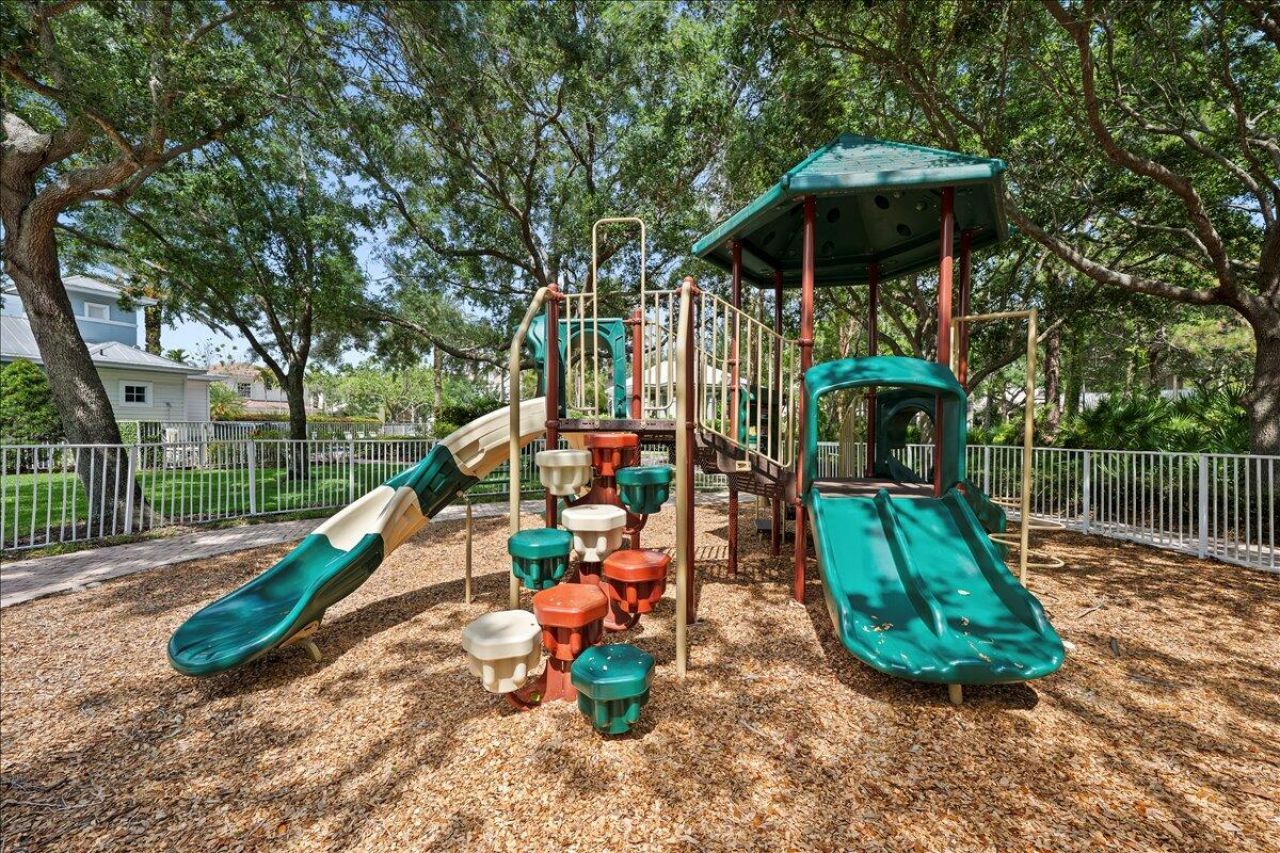 133 Sugarberry Drive, Jupiter, FL 33458 Photo
