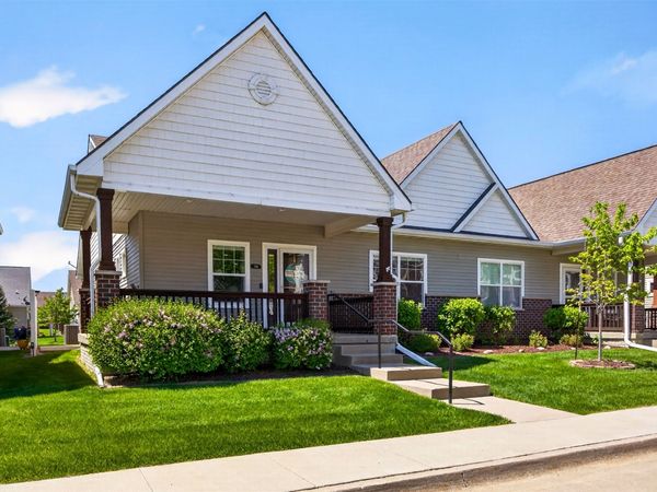 186 63rd Street, West Des Moines, IA 50266