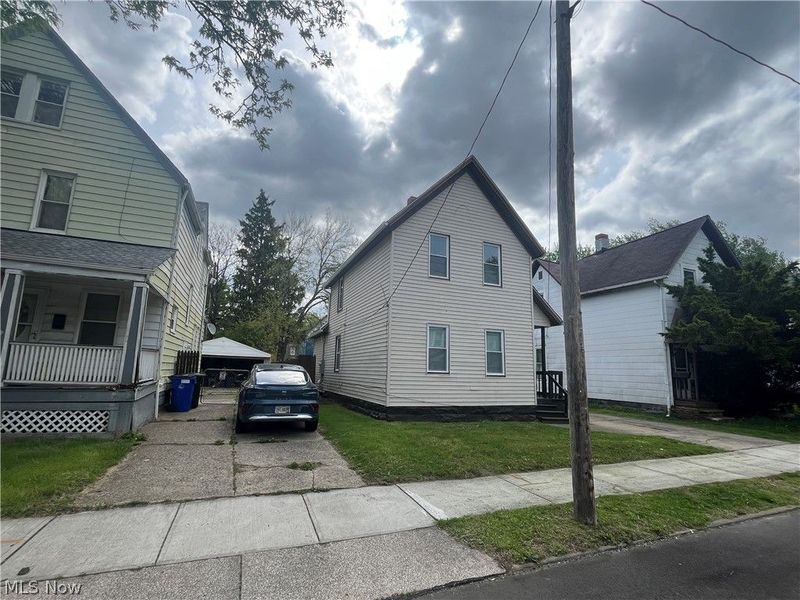1309 W 87th Street , Cleveland, OH 44102 Photo 2
