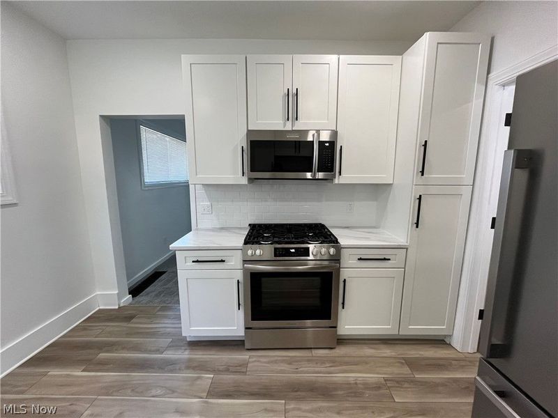 1309 W 87th Street , Cleveland, OH 44102 Photo 7