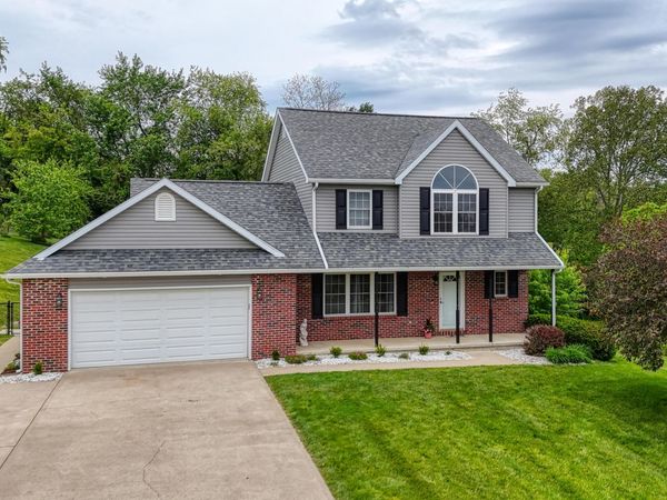 13 Pleasant View Drive , Jackson, OH 45640