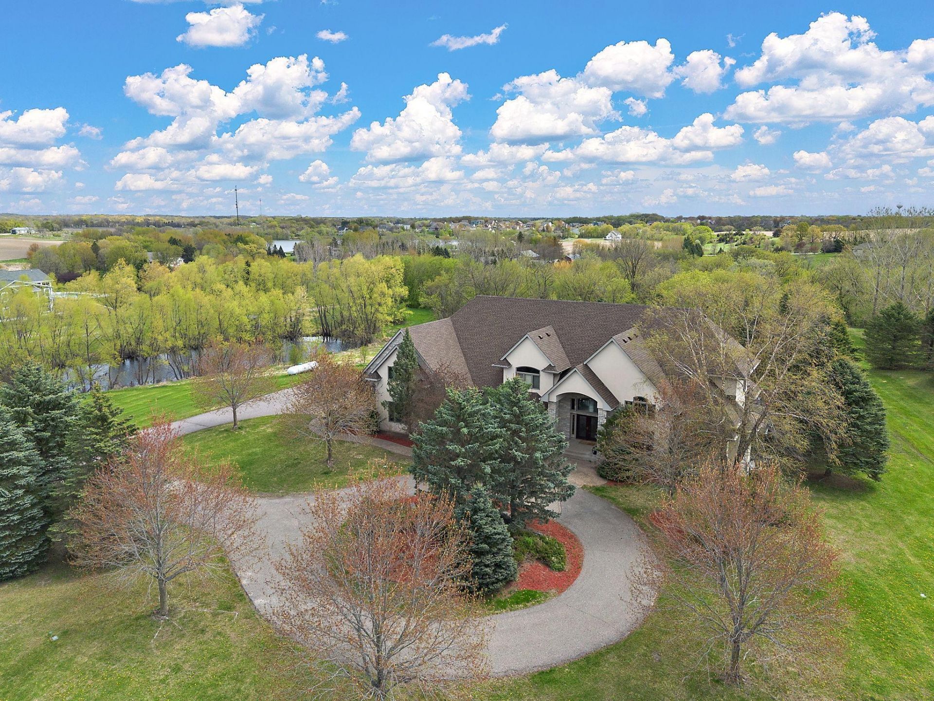 2368 Barton Avenue NW, Buffalo, MN 55313