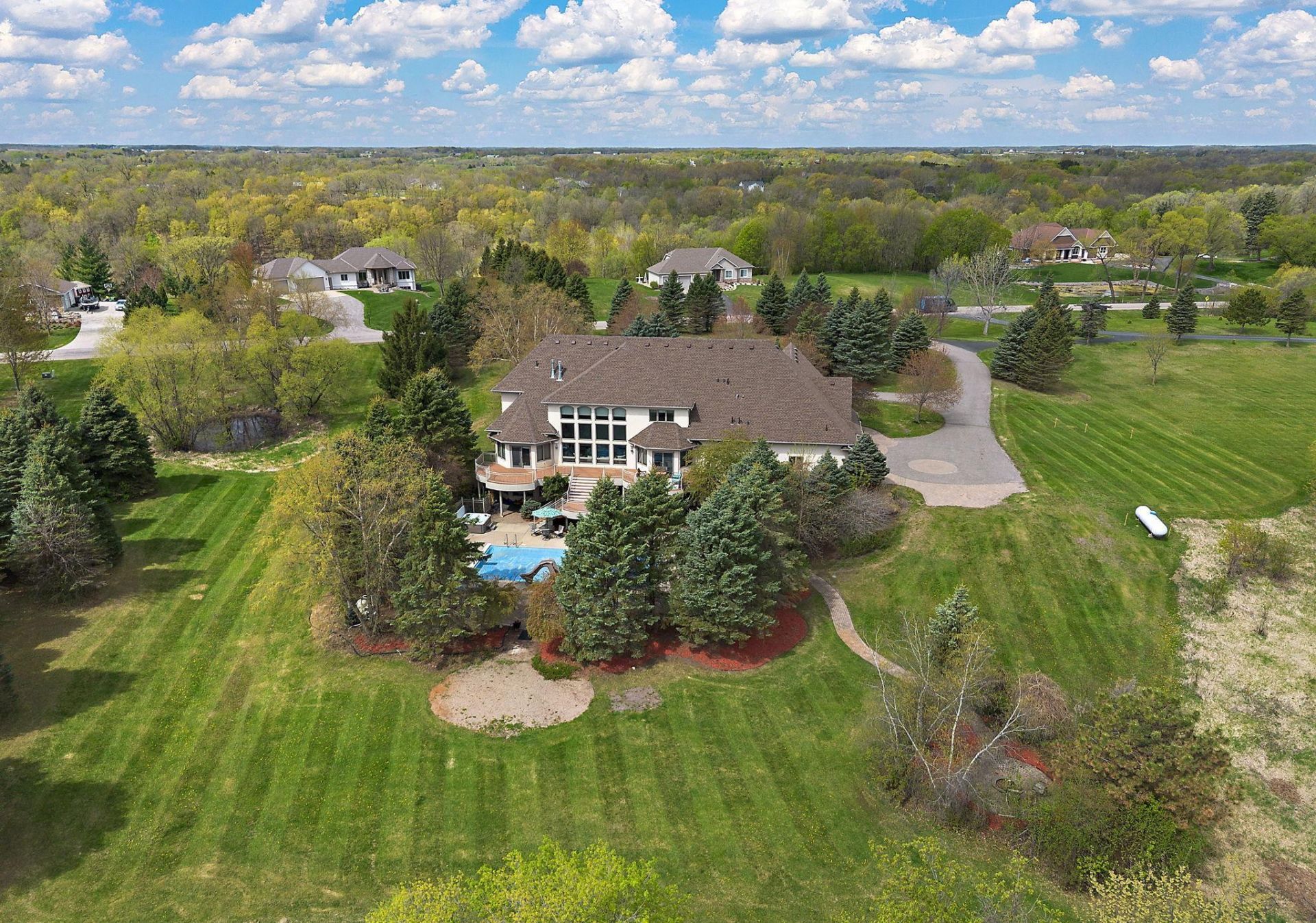2368 Barton Avenue NW, Buffalo, MN 55313