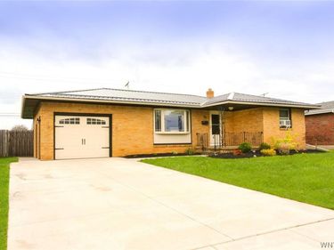 38 Greenway Boulevard , Buffalo, NY 14225