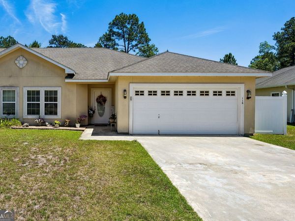 116 Magnolia Court, Kingsland, GA 31548