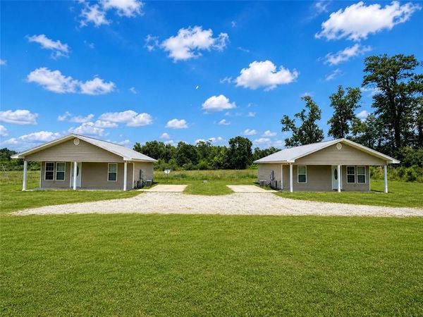 1098 1102 BENJAMIN Drive, Marksville, LA 71351