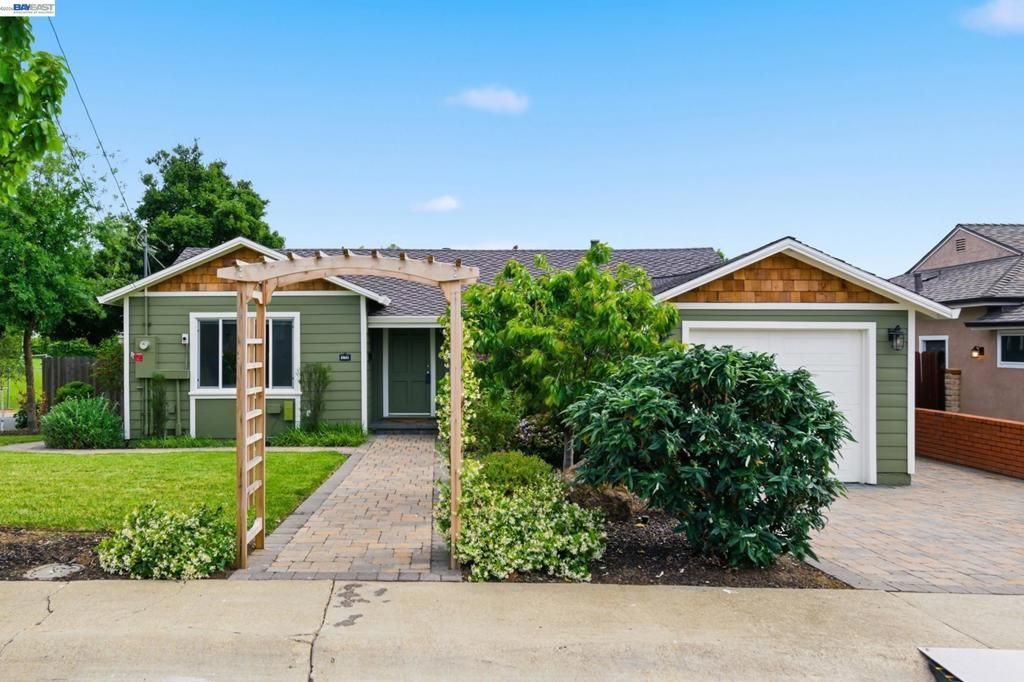 2651 Ione Ave, Castro Valley, CA 94546 Main Photo
