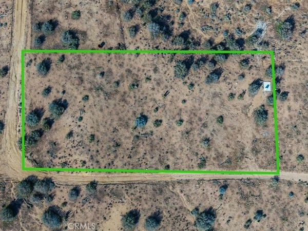 3263 Apache Pass, Pioneertown, CA 92268