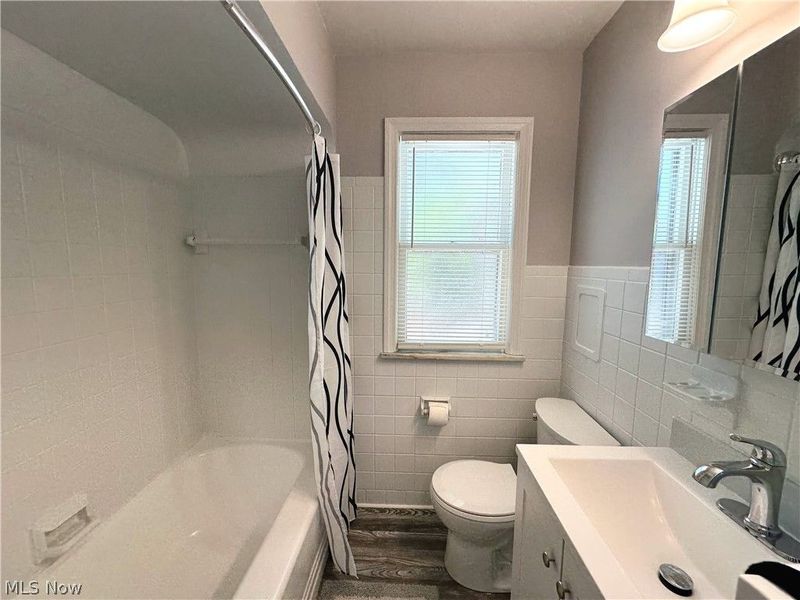 982 Quarry Drive, Cleveland Heights, OH 44121 Photo 6