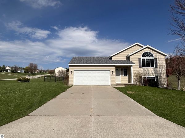 4226 Harr Drive, Traverse City, MI 49685