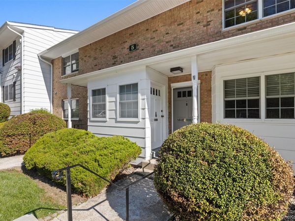 1840 Crompond , Unit 5C2, Peekskill, NY 10566