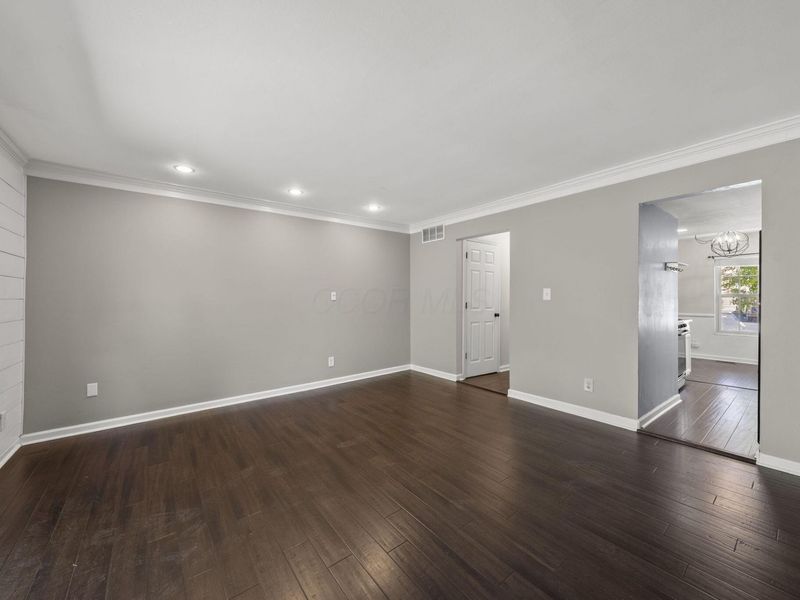 2601 Scioto View Lane, Unit M, Columbus, OH 43221 Photo 12
