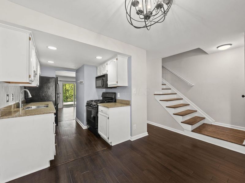 2601 Scioto View Lane, Unit M, Columbus, OH 43221 Photo 7