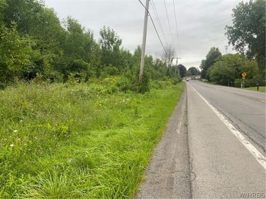 N. Gravel, Medina, NY 14103