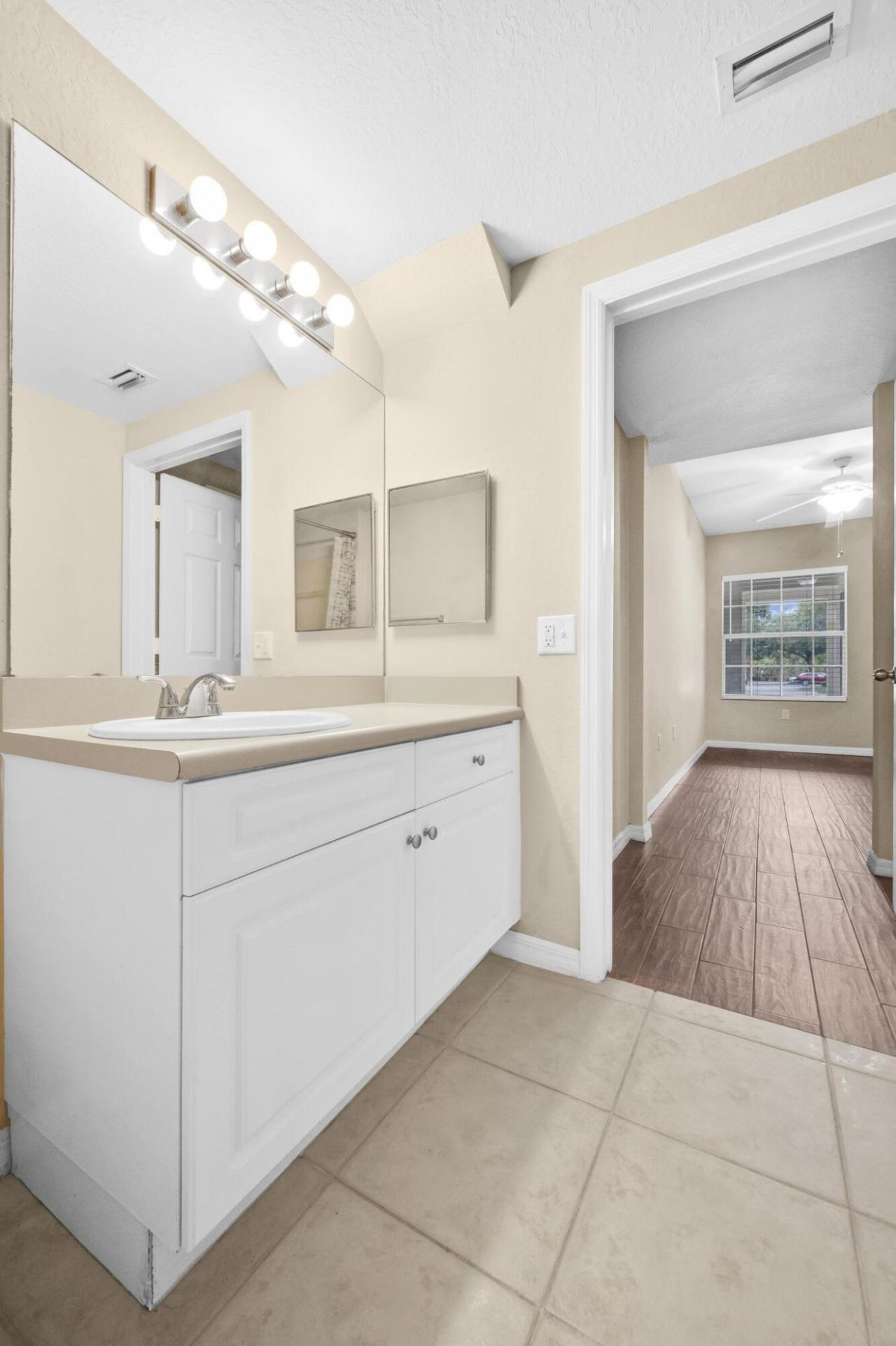 390 SE Rogers Court, Stuart, FL 34994 Photo