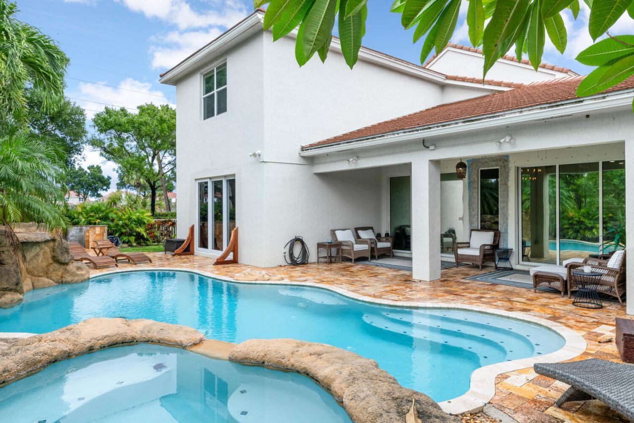 9241 Madewood Court, West Palm Beach, FL 33411 Photo