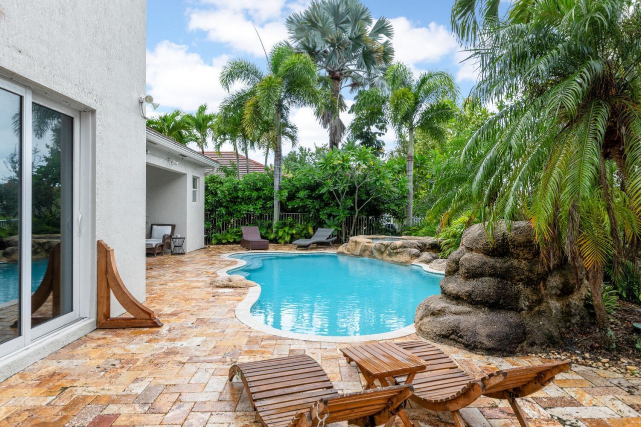 9241 Madewood Court, West Palm Beach, FL 33411 Photo