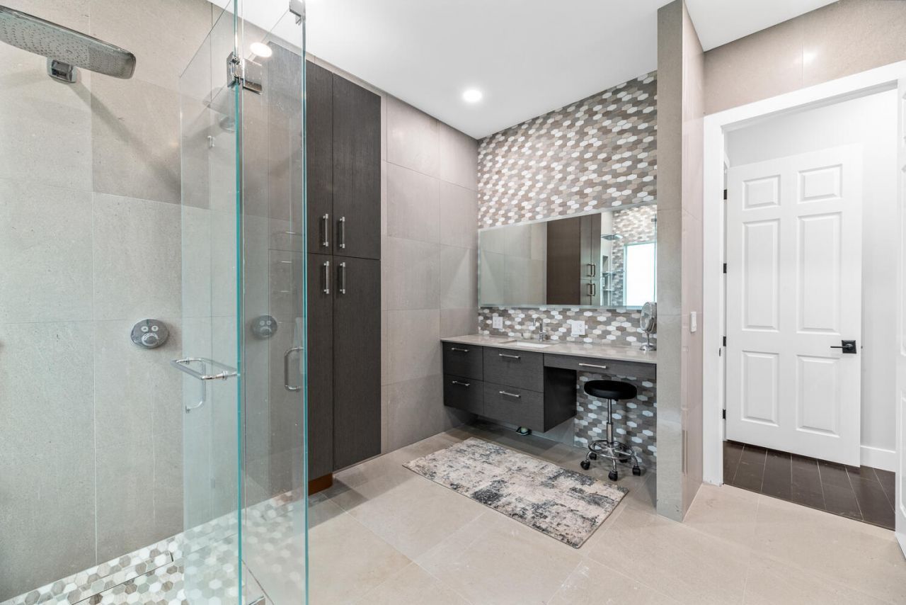 9241 Madewood Court, West Palm Beach, FL 33411 Photo