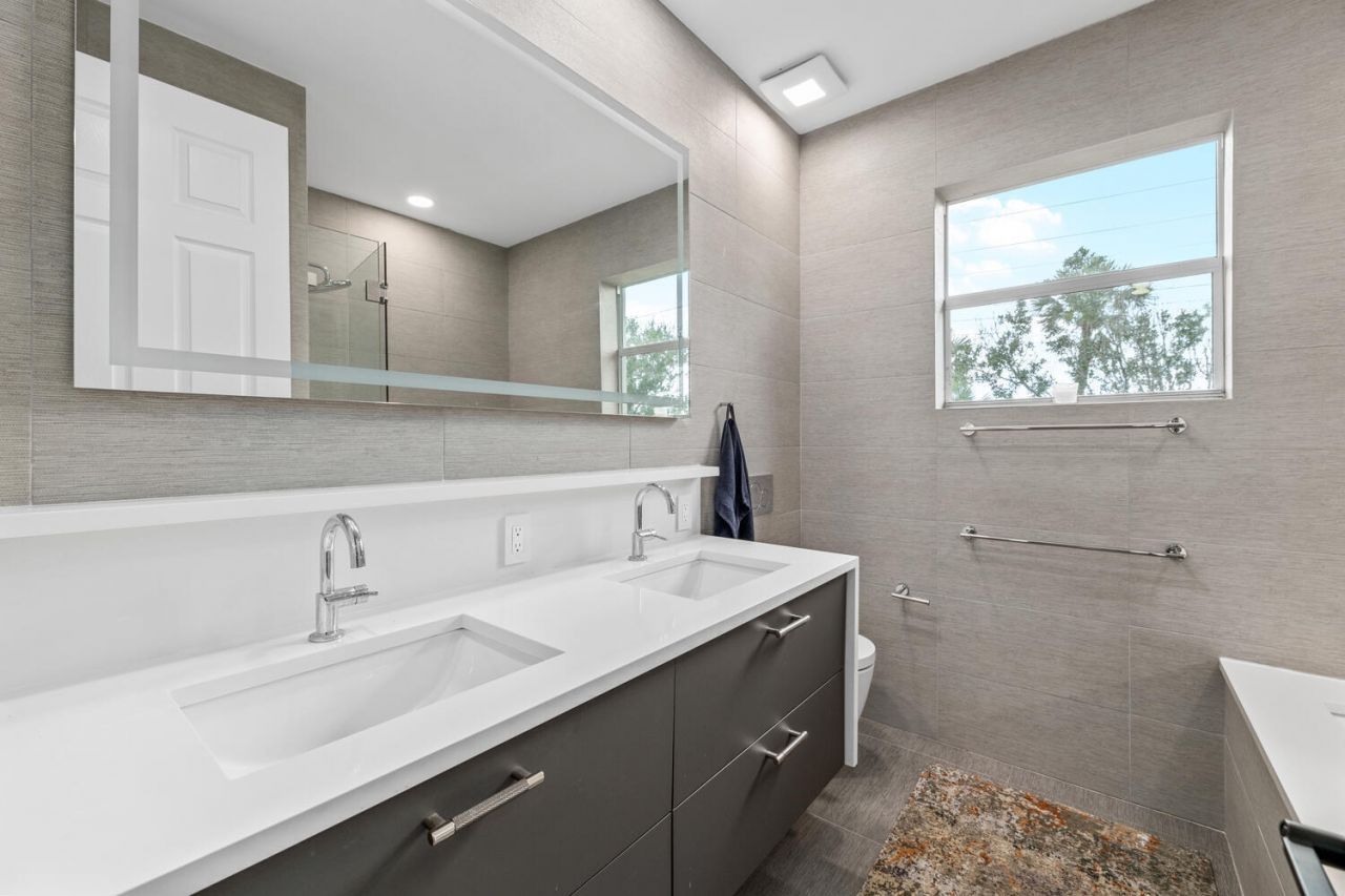 9241 Madewood Court, West Palm Beach, FL 33411 Photo