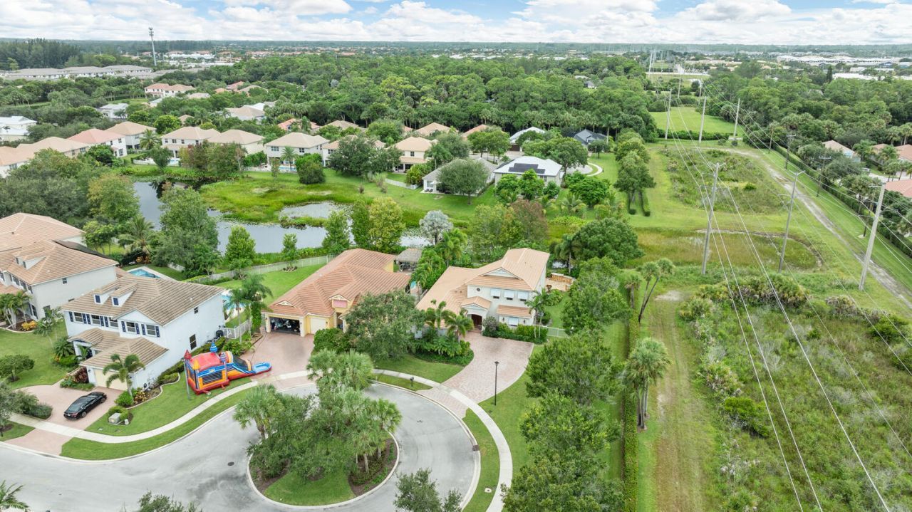 9241 Madewood Court, West Palm Beach, FL 33411 Photo