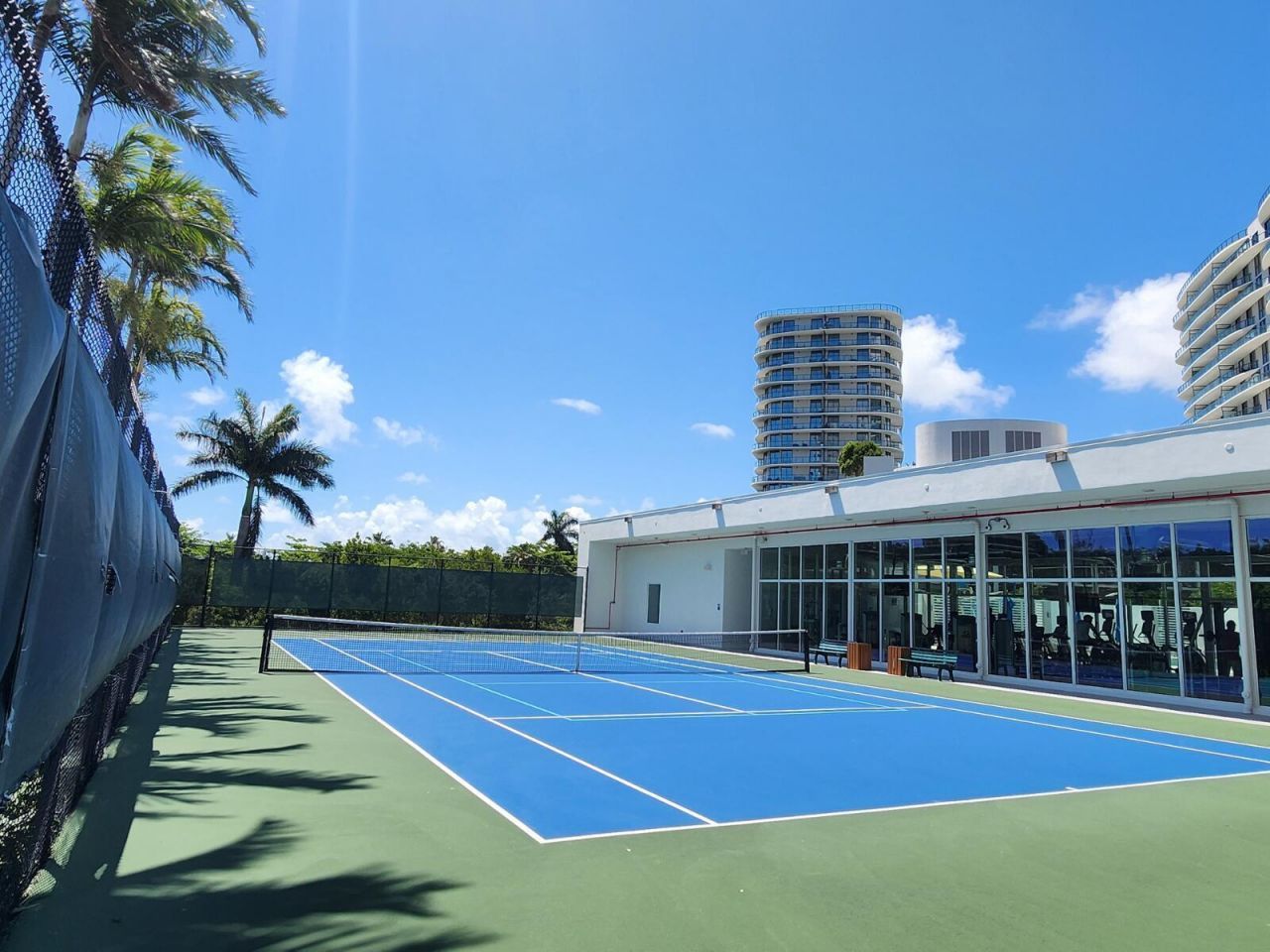 15051 Royal Oaks Lane, Unit 202, North Miami, FL 33181 Photo