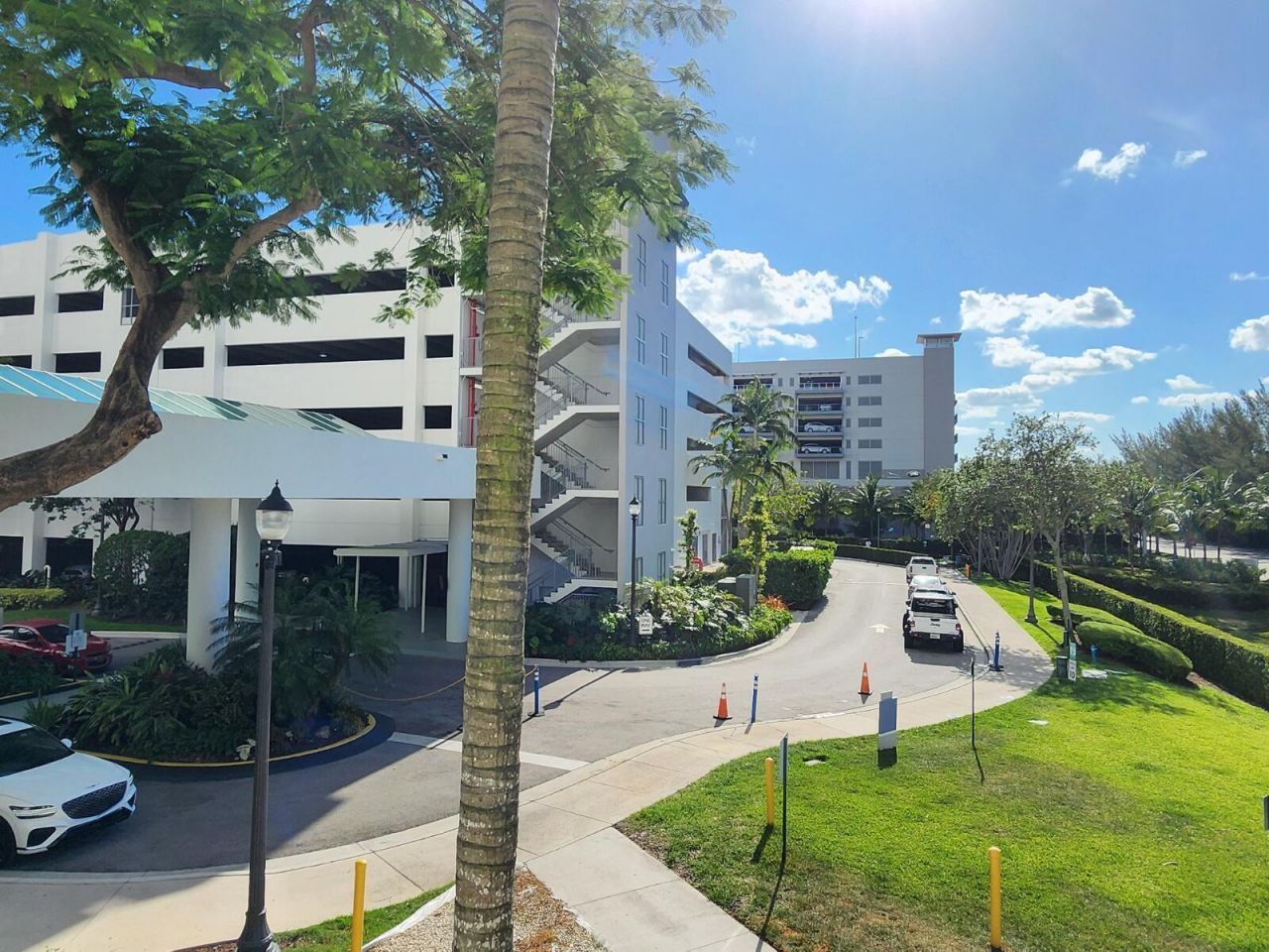 15051 Royal Oaks Lane, Unit 202, North Miami, FL 33181 Photo