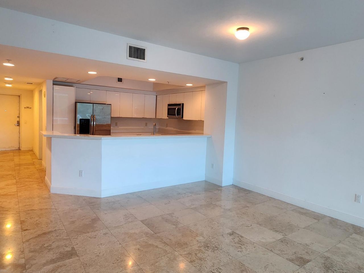 15051 Royal Oaks Lane, Unit 202, North Miami, FL 33181 Photo