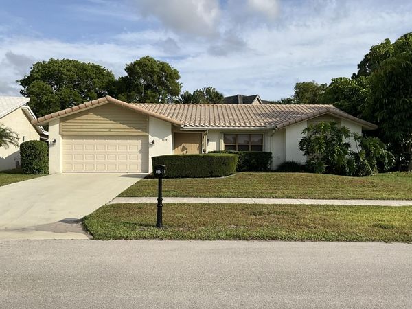 6114 Woodbury Road, Boca Raton, FL 33433