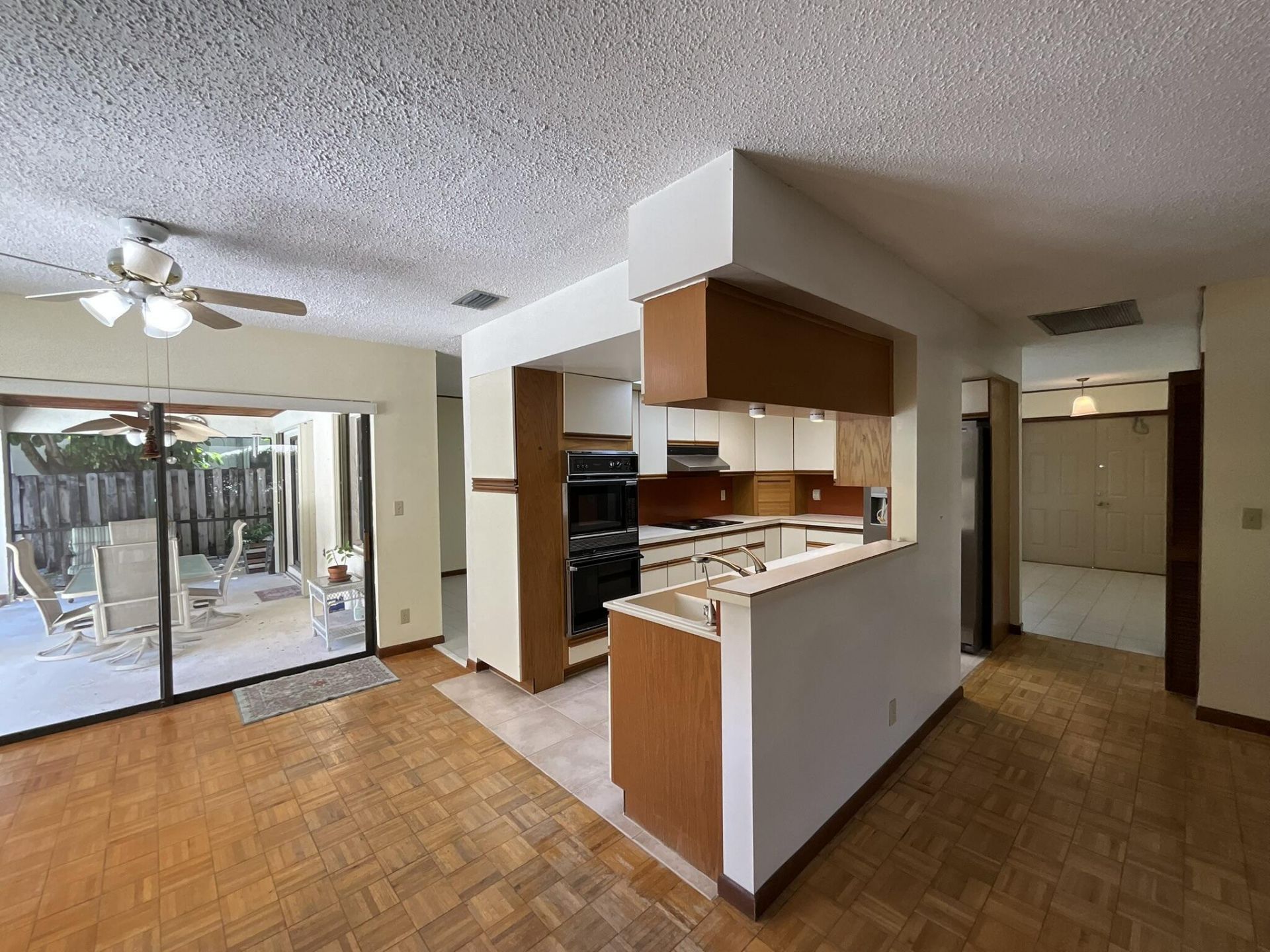 6114 Woodbury Road, Boca Raton, FL 33433 Photo