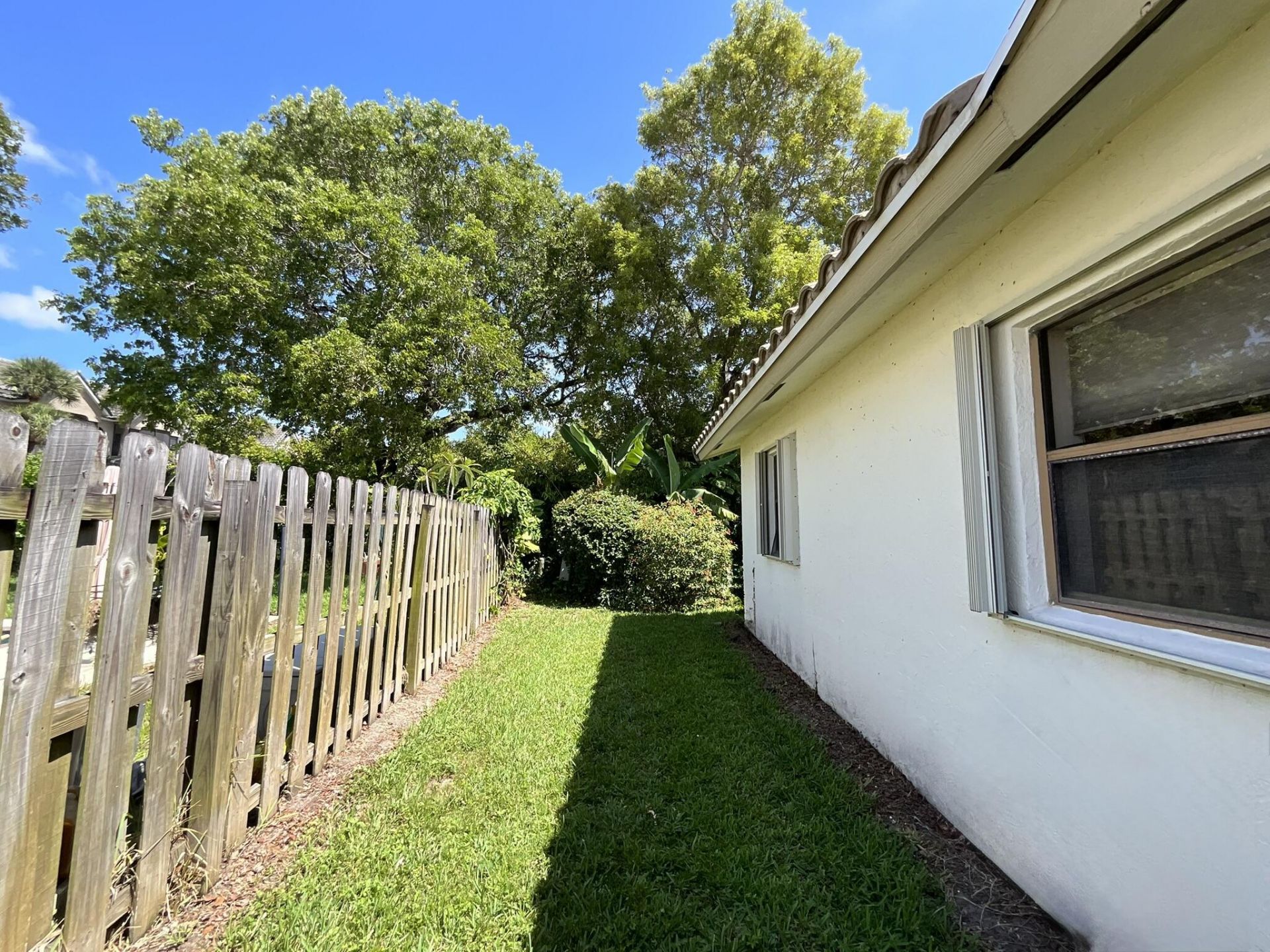 6114 Woodbury Road, Boca Raton, FL 33433 Photo