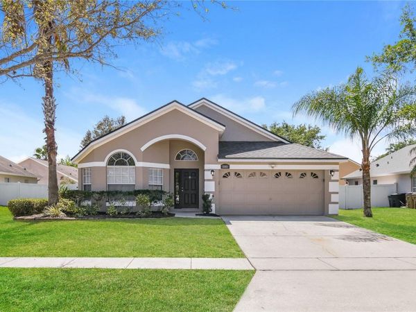 2502 BALMORAL DRIVE , KISSIMMEE, FL 34744