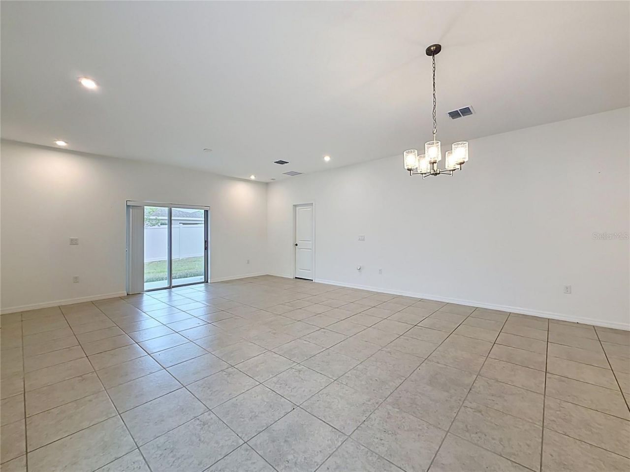 418 Quayside Avenue , Mascotte, FL 34753 Photo