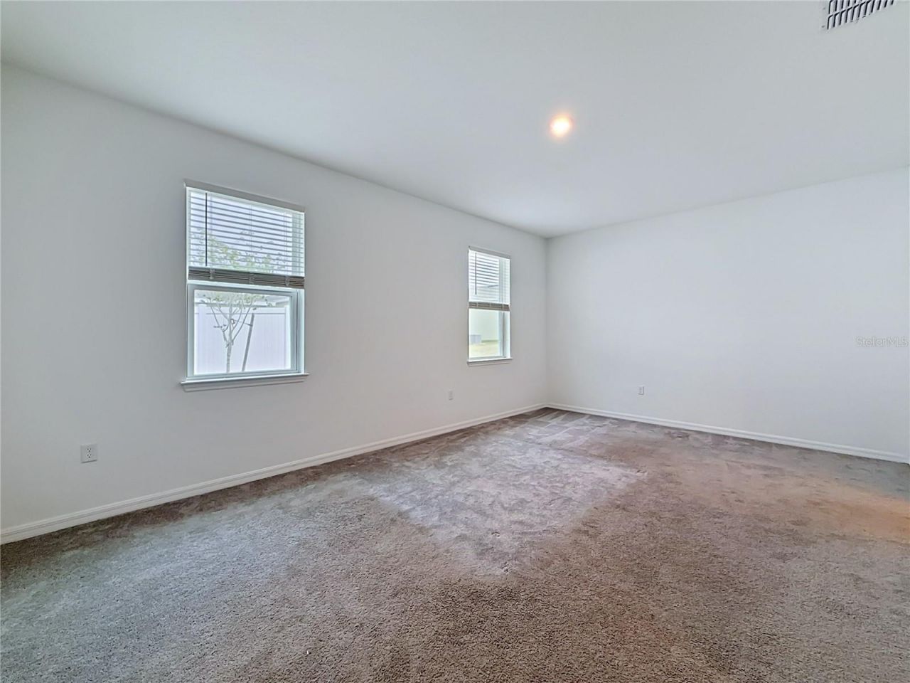 418 Quayside Avenue , Mascotte, FL 34753 Photo
