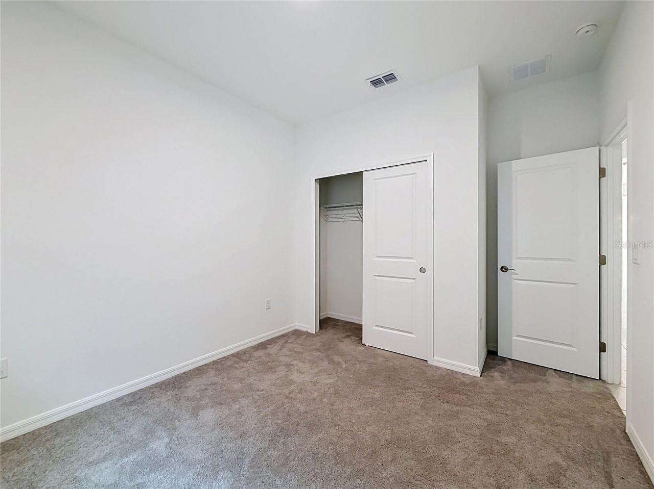 418 Quayside Avenue , Mascotte, FL 34753 Photo