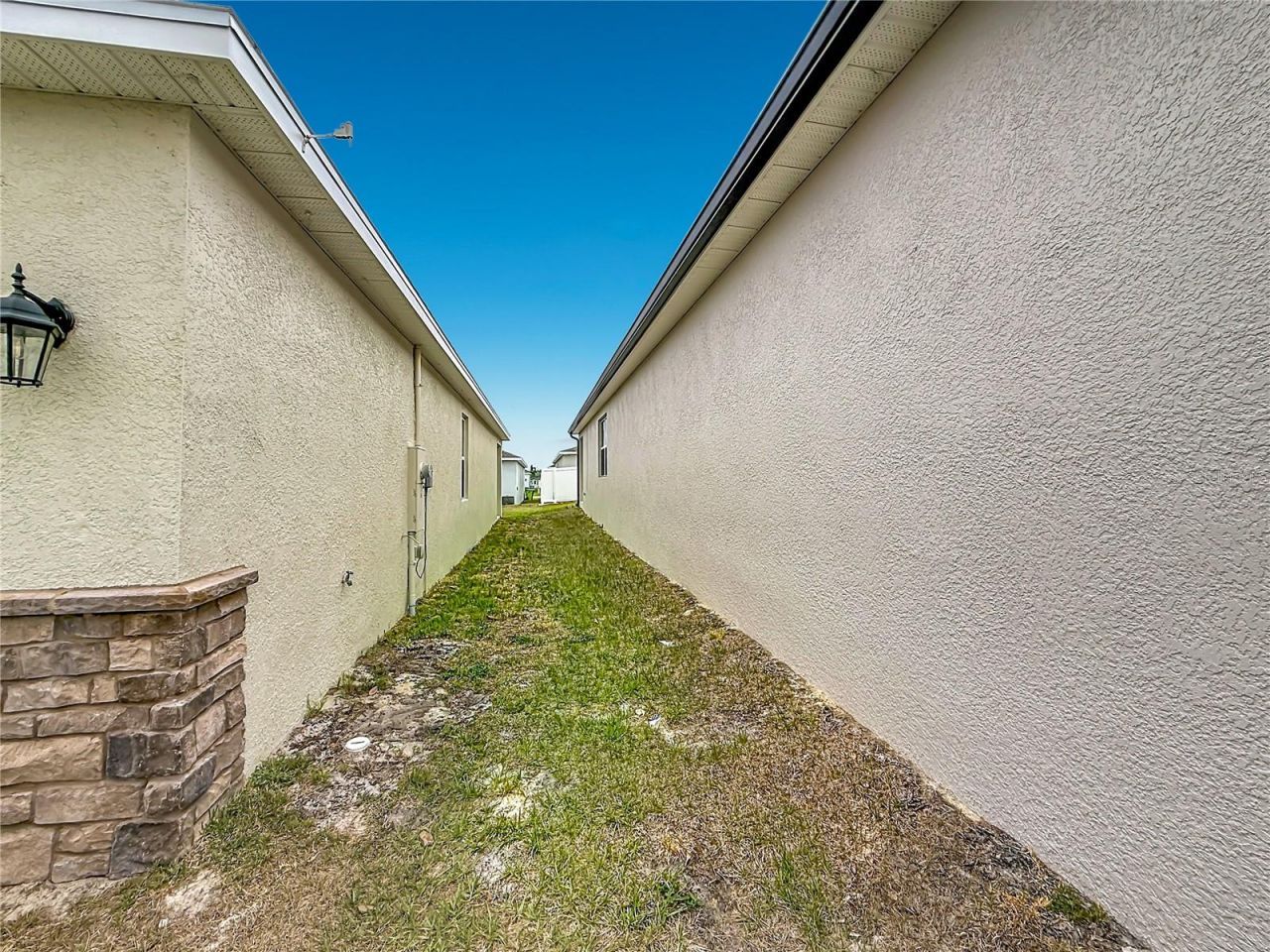 418 Quayside Avenue , Mascotte, FL 34753 Photo
